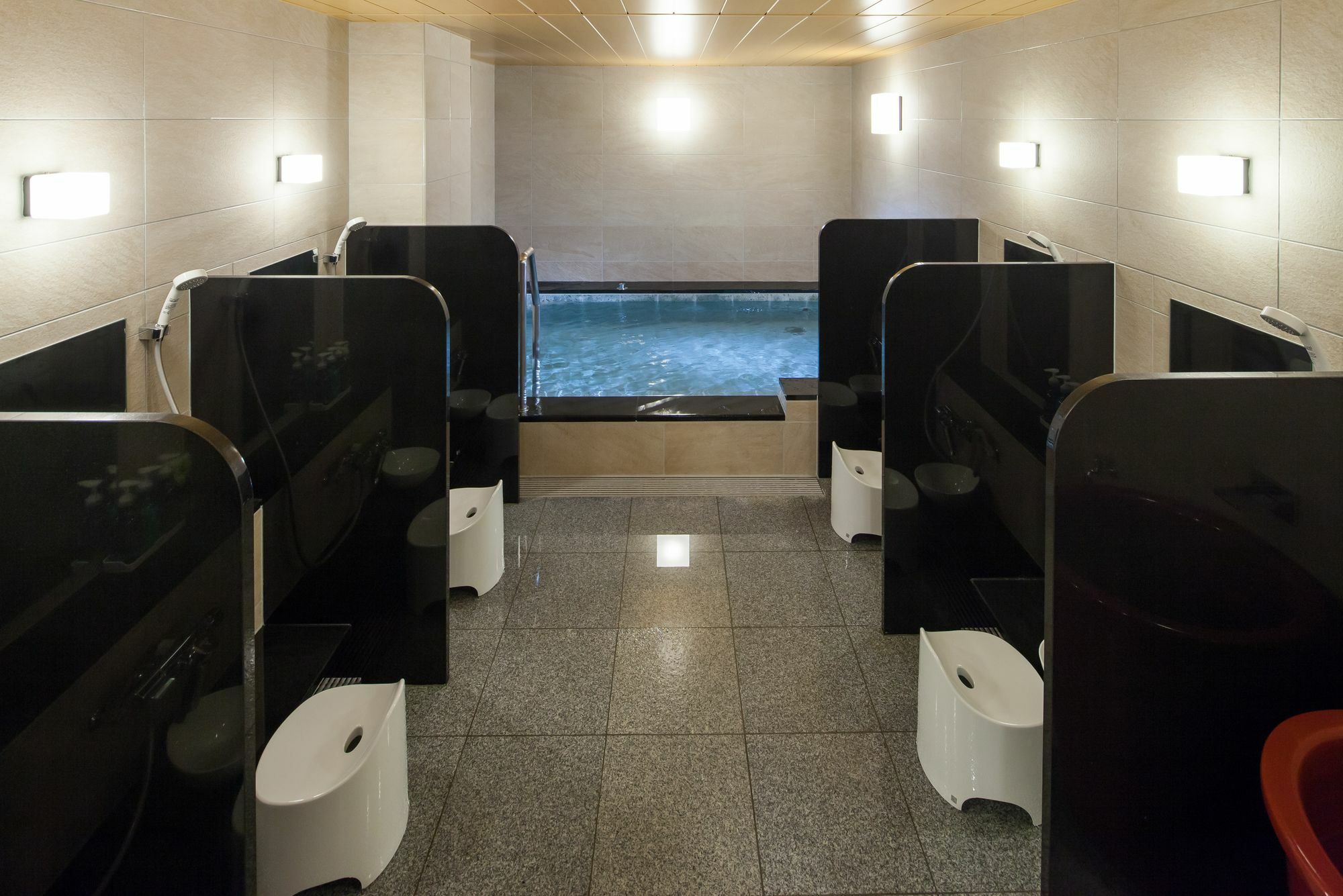 Y'S Cabin Osaka Namba Zewnętrze zdjęcie