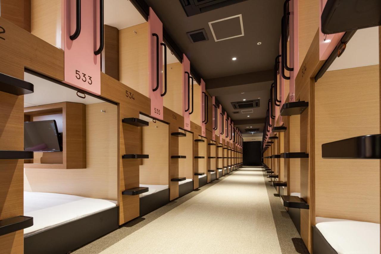 Y'S Cabin Osaka Namba Zewnętrze zdjęcie